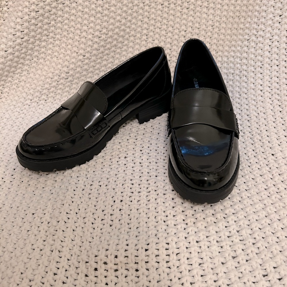Old Navy Faux-Leather Chunky Heel Loafers